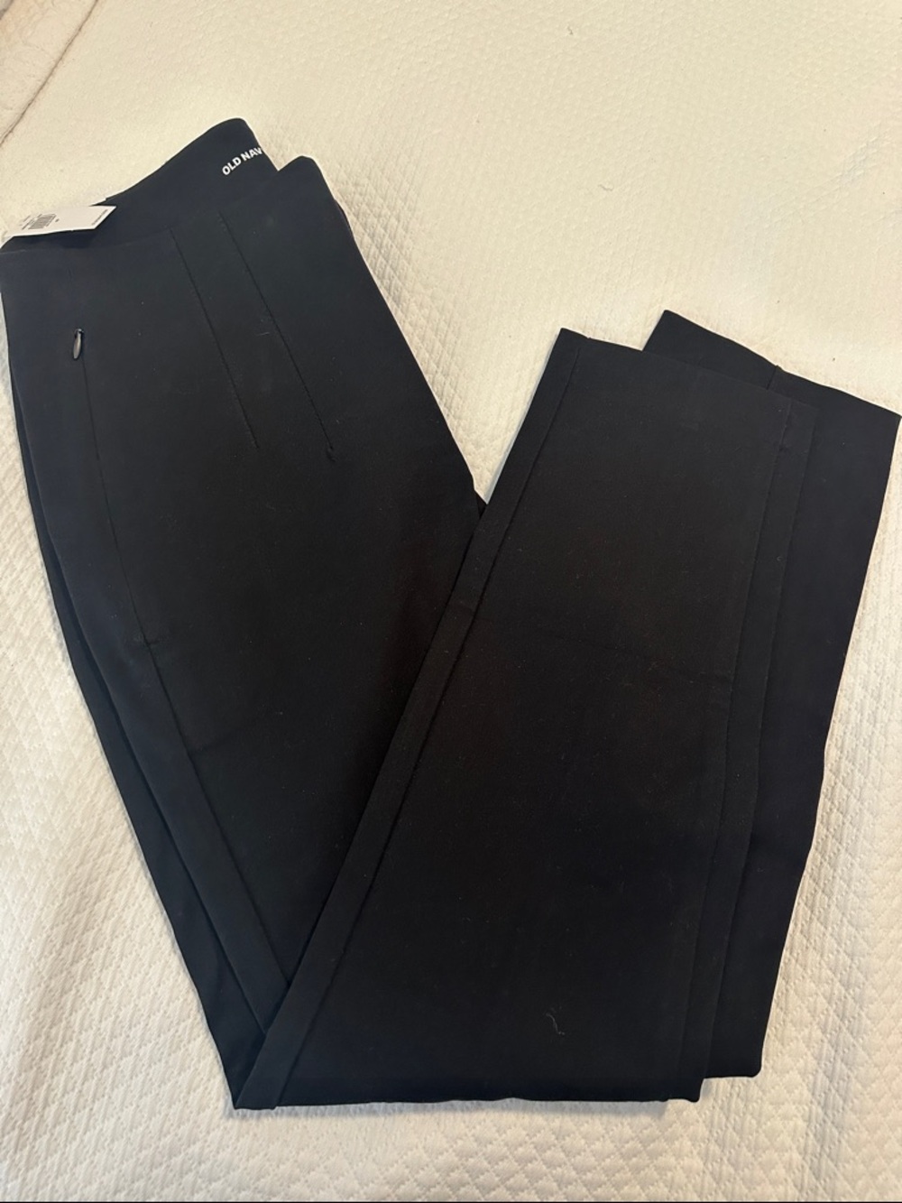 Old Navy Extra High Rise Polished Pixie Skinny - Black Pants - size 10